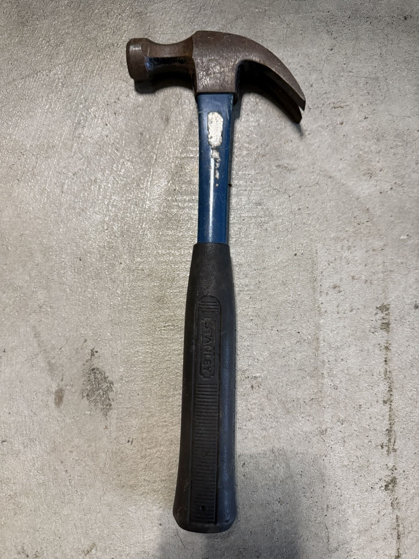 Quality STANLEY 16oz Claw Hammer Rubber Grip