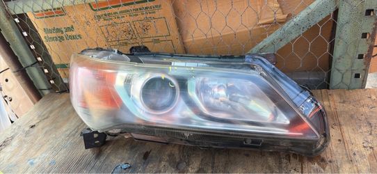 2013 2015 Acura ILX headlights xenon right side