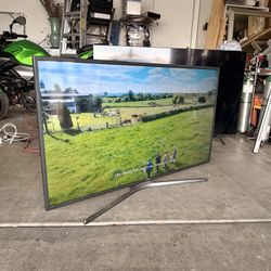📺 Samsung 50” 4K UHD Smart TV – Great Condition