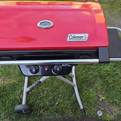 Coleman portable grill