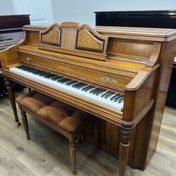 Wurlitzer Walnut upright Piano
