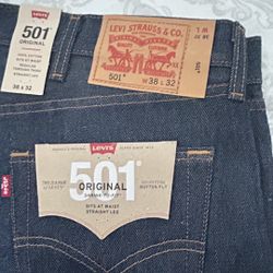 Levi ‘s  W38 L32