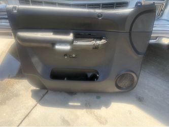 2013 Chevrolet Silverado door panel
