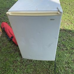 Kenmore Dorm Freezer