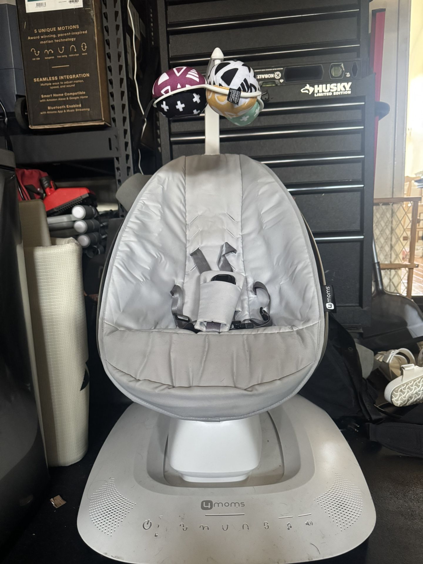 MamaRoo Multi-Motion Swing