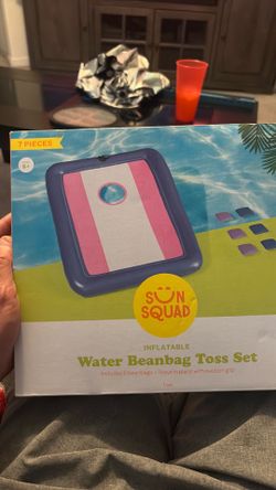 Water bean bag toss