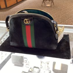 Gucci Crossbody Bag 