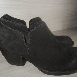 BORN Women's Black Leather Ankle Booties Size 7.5