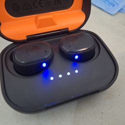 EARBUDS SCHULL CANDY GRIND FUEL REFURBISHED