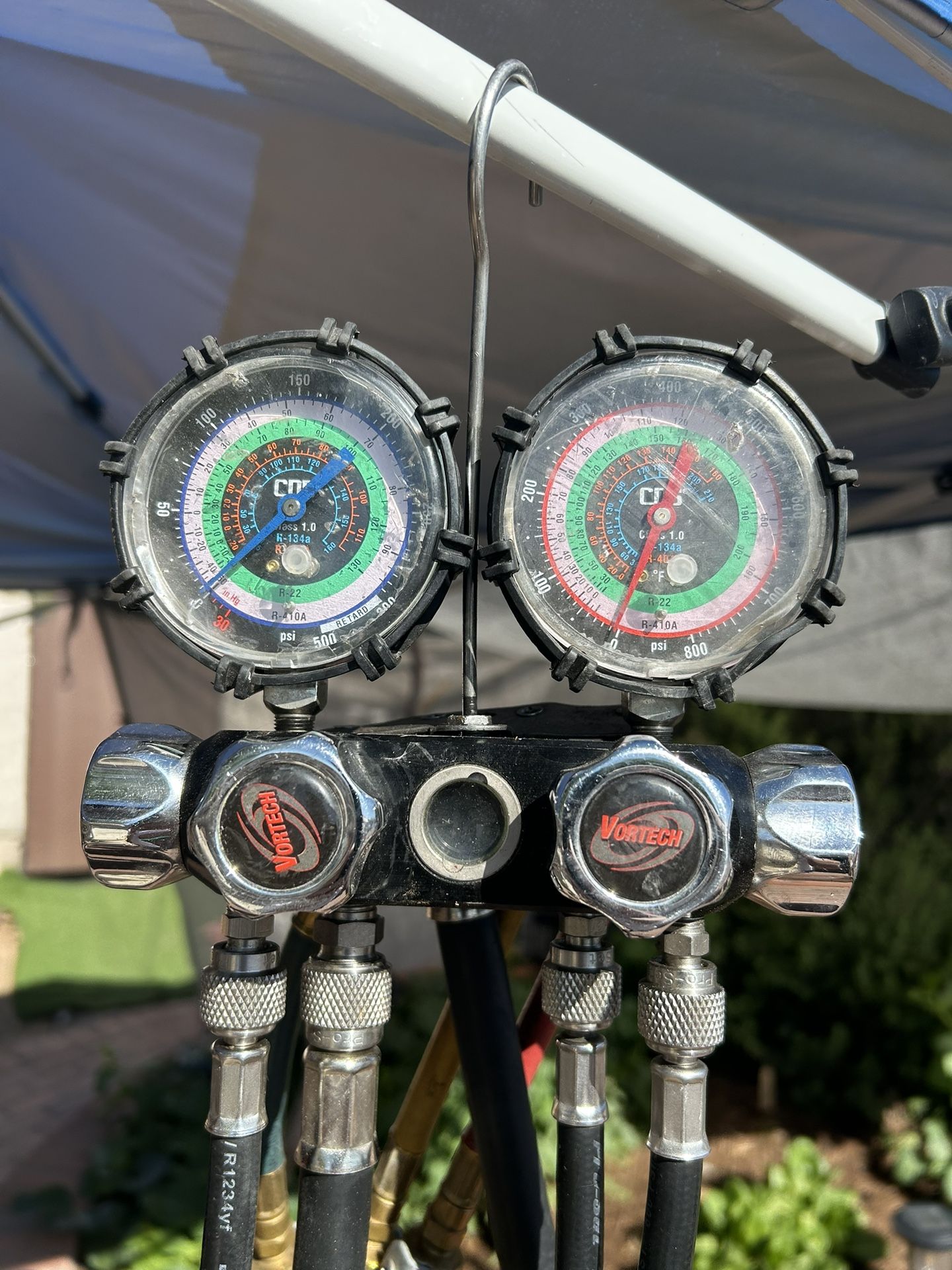 BlackMax 2-Valve Manifold Gauge Set For HVAC