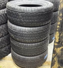 275 65 18 Cooper tires Set of 4 Used