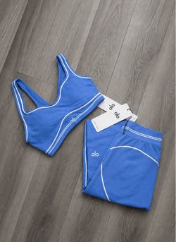 Women’s Alo Set