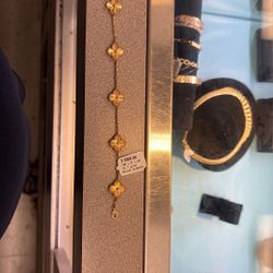 Van Cleef Bracelet 18 Karat Gold