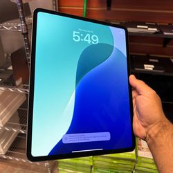 iPad Pro 13" M4 (7th Gen) - 128GB Cellular - Space Black - Excellent