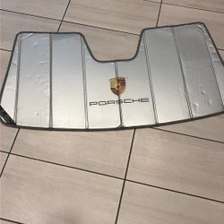 Porsche Visor 