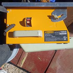 Tile saw