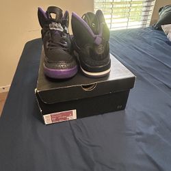 Jordan 4 Spizike 