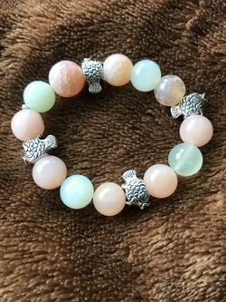 Fish Stone Bead Bracelet