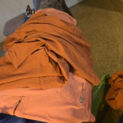 Mauve Shade Joggers And Top