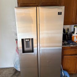 Samsung Fridge 