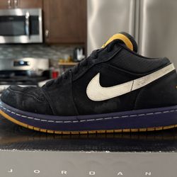 Air Jordan 1 Phat Low (Lakers Colorway)