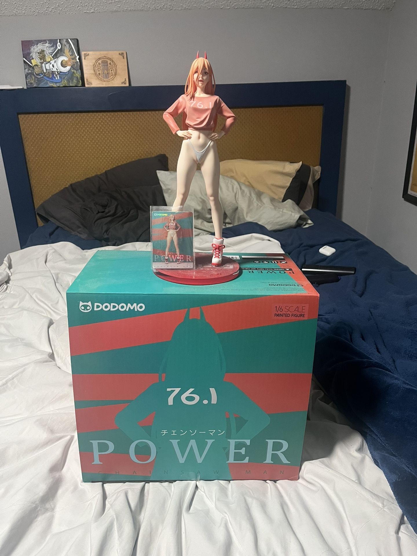 Dodomo Power Statue
