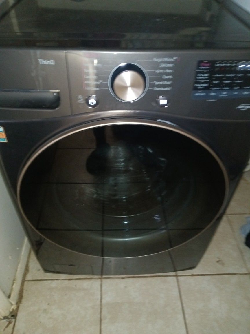LG Bluetooth Washing Machine