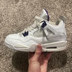 Jordan 4 