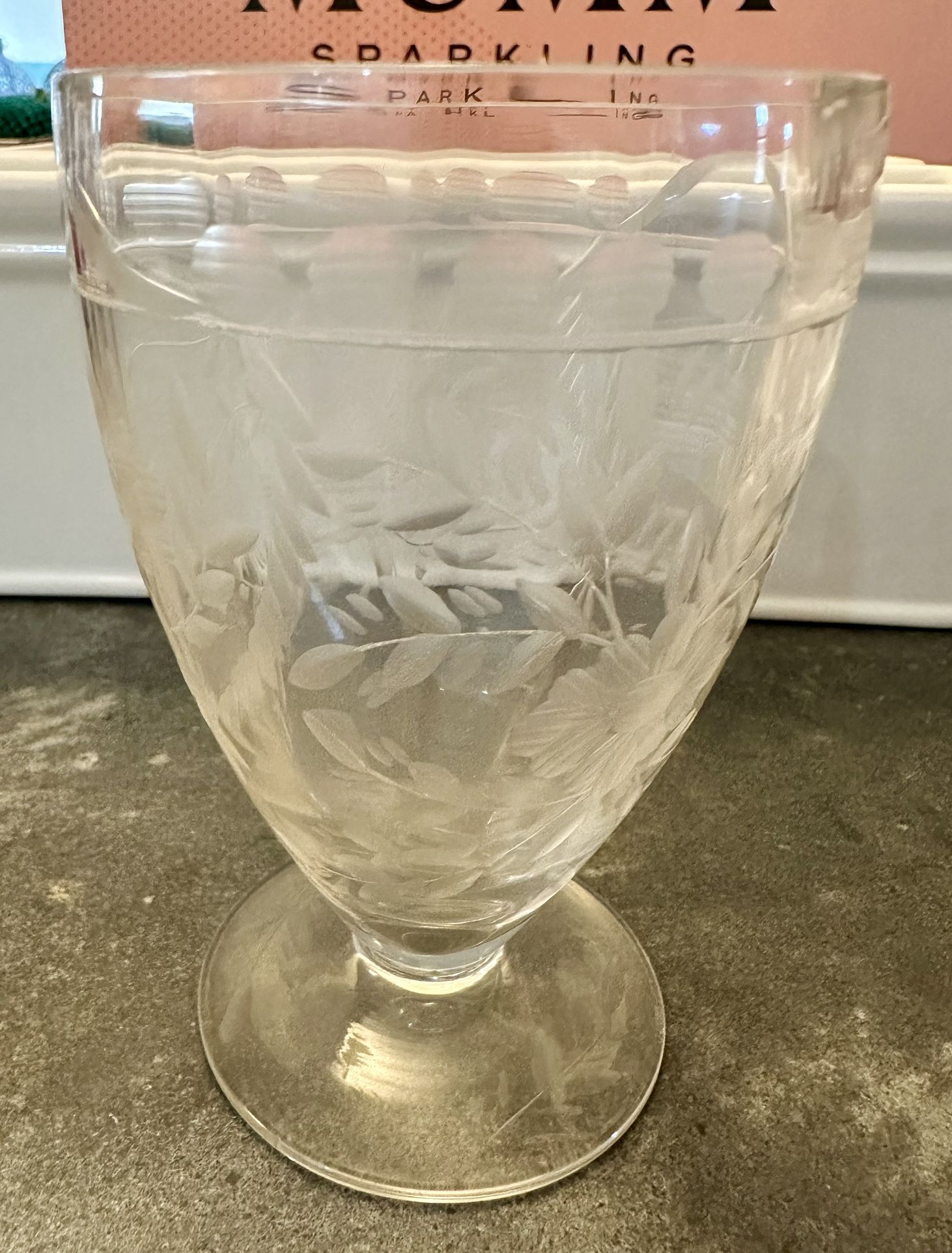 Beautiful Vintage Etched Glass Water Goblet Set Of Six