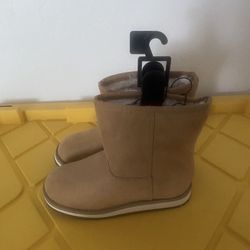 Wonder Nation Girls Faux Fur Shearling Boot Size 1