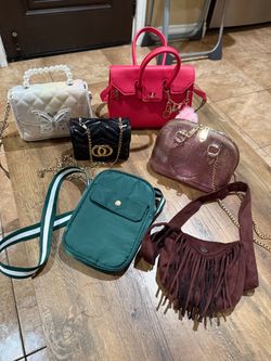 Lot of 6 girls mixed Handbags/ Shoulder bags
