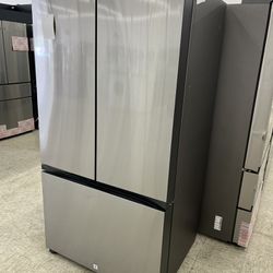 Samsung Bespoke French Door 3 Door Refrigerator With Beverage Center (Scratch And Dent)