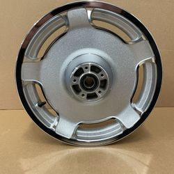 2002-2007 Harley Davidson 16" x 3" Chrome and silver FRONT Touring Wheel with 3/4” Bearings 