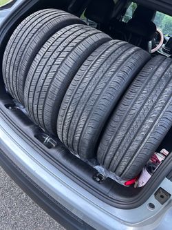 Set of 4 All-Season Tires