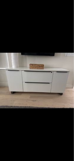 Raymour & Flanigan Kalmar Collection White Credenza. EST retail $1,449.95