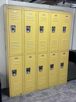 10-Door Yellow Metal Storage Lockers