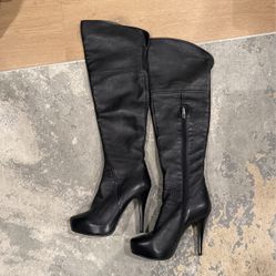 Women’s Chinese Laundry Over The Knee Boots Size 8