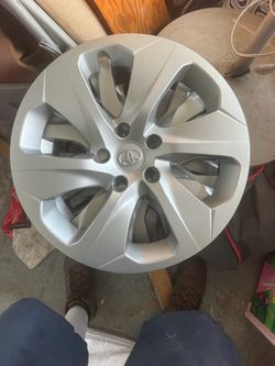 Toyota 17” hub caps