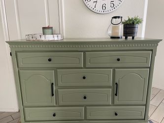 Beautiful dresser