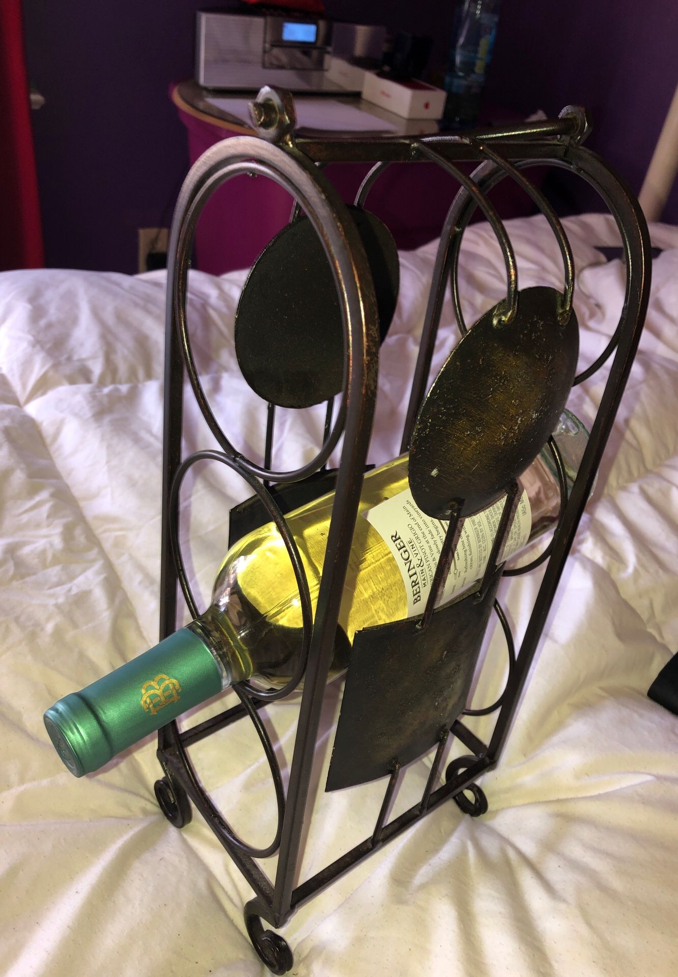 Black n Gold iron 3 bottle wine rack