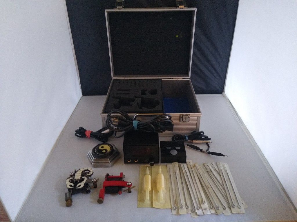Tattoo Kit / Case & Accessories