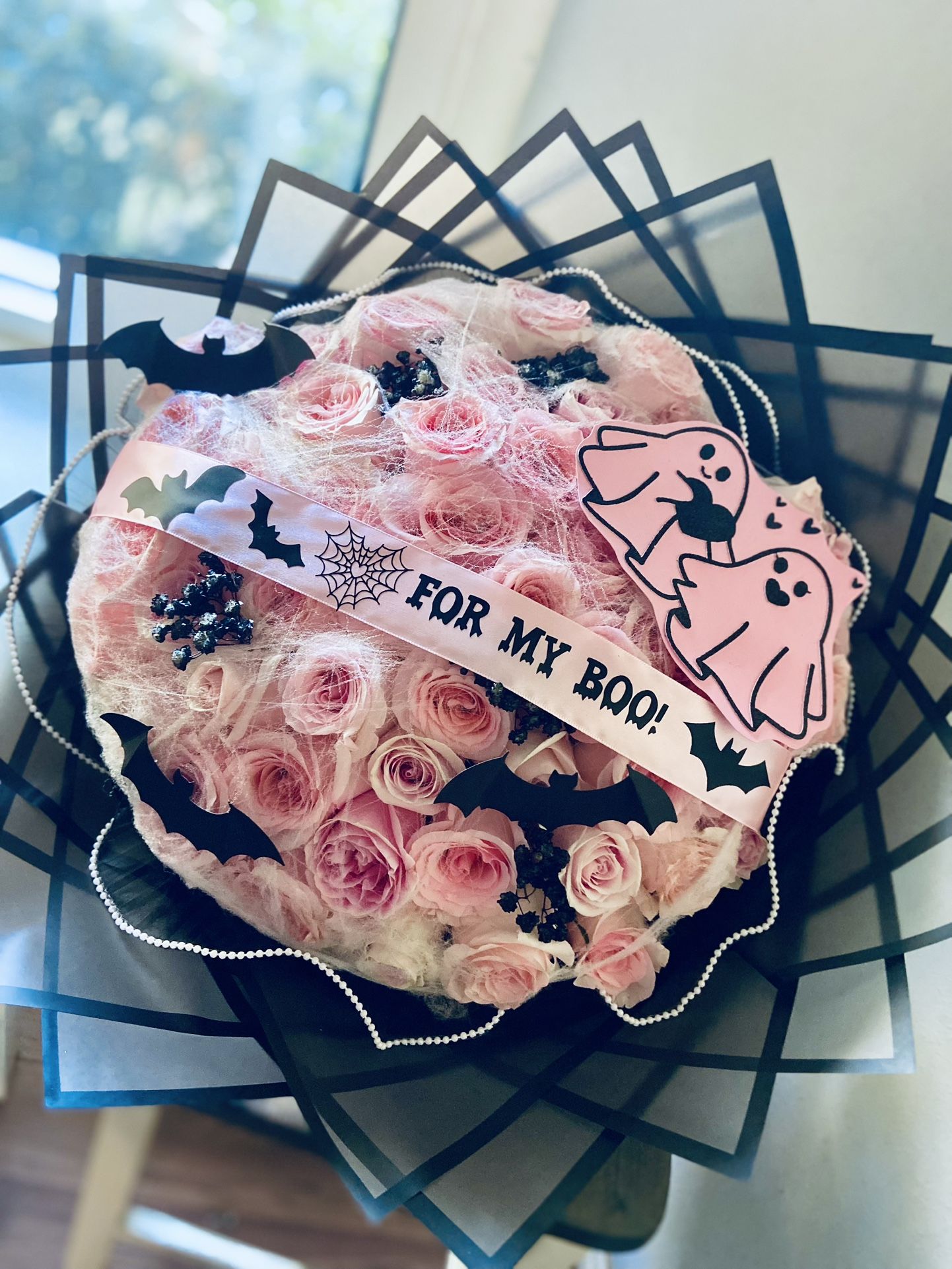 Spooky Bouquets, Rose Bouquets ππΉπ