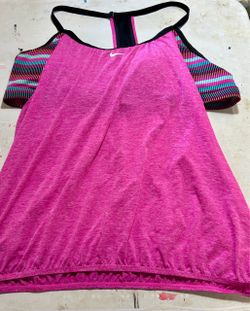Nike Women's Pink Racerback Athletic Tank Top