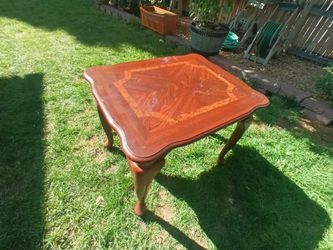 Wooden Table w Design 26" x 21" x 21" long