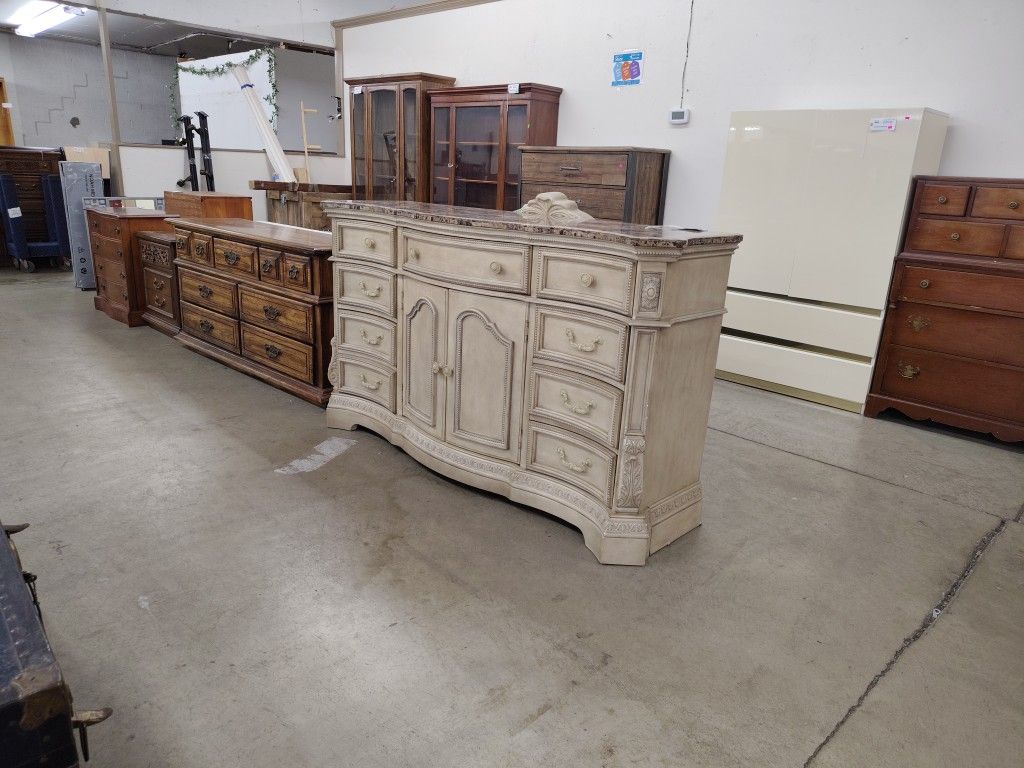 Millennium By Ashley Nine Drawer Dresser With Mirror