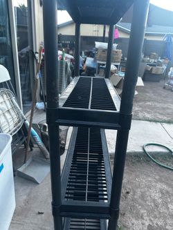 Plastic shelf