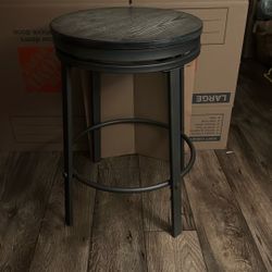 Bruce Swivel 24” Swivel Stool 2x
