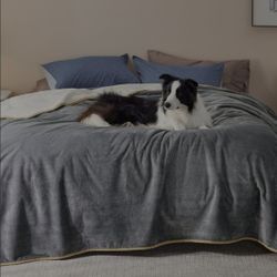 Bedsure Waterproof Blanket For Bed - Sherpa Fleece Waterproof Dog Blankets For Large Dogs, Pet Blankets For Bed/Couch/Dog Crate, Soft Plush Reversible