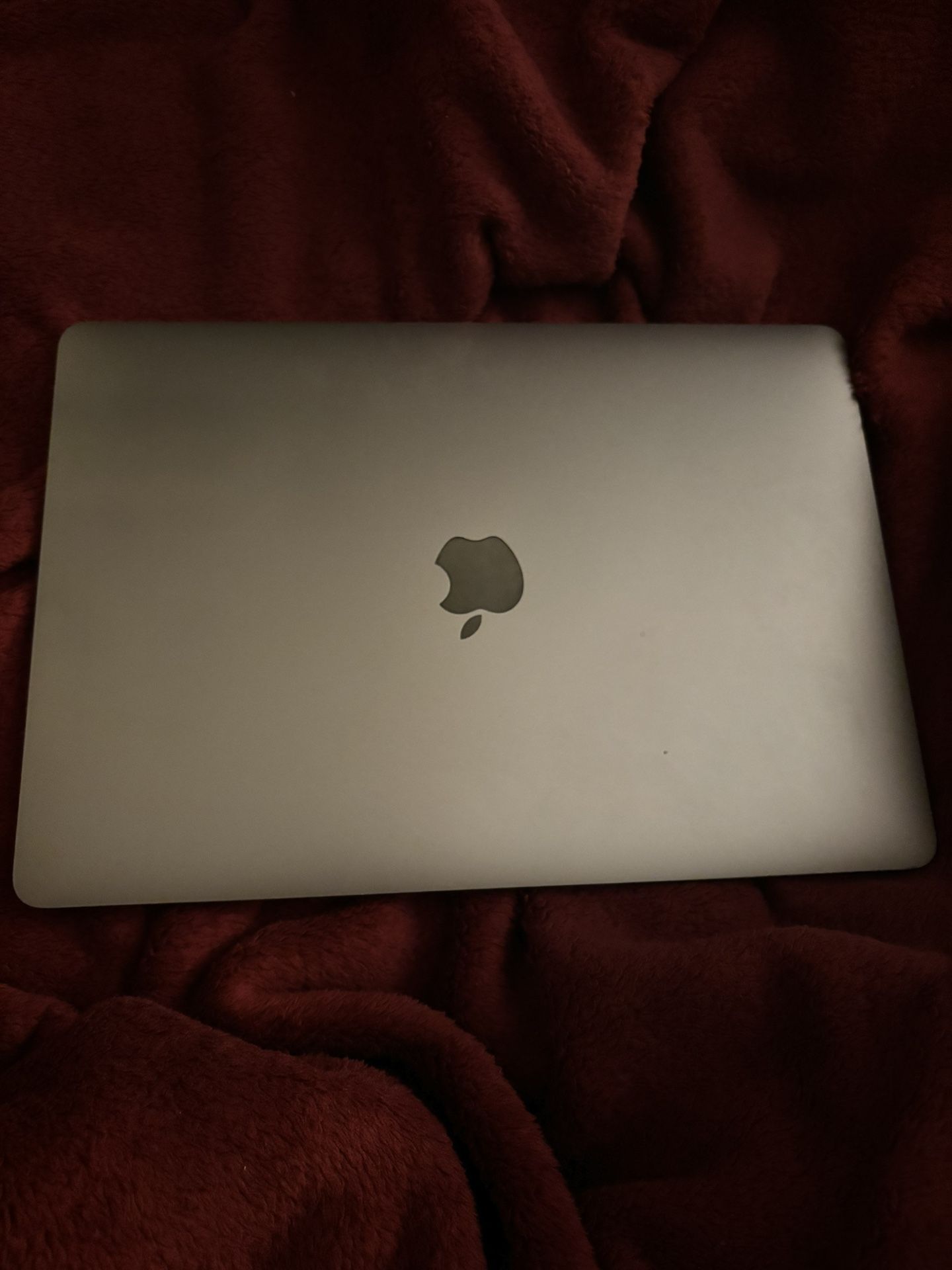 MacBook i7 