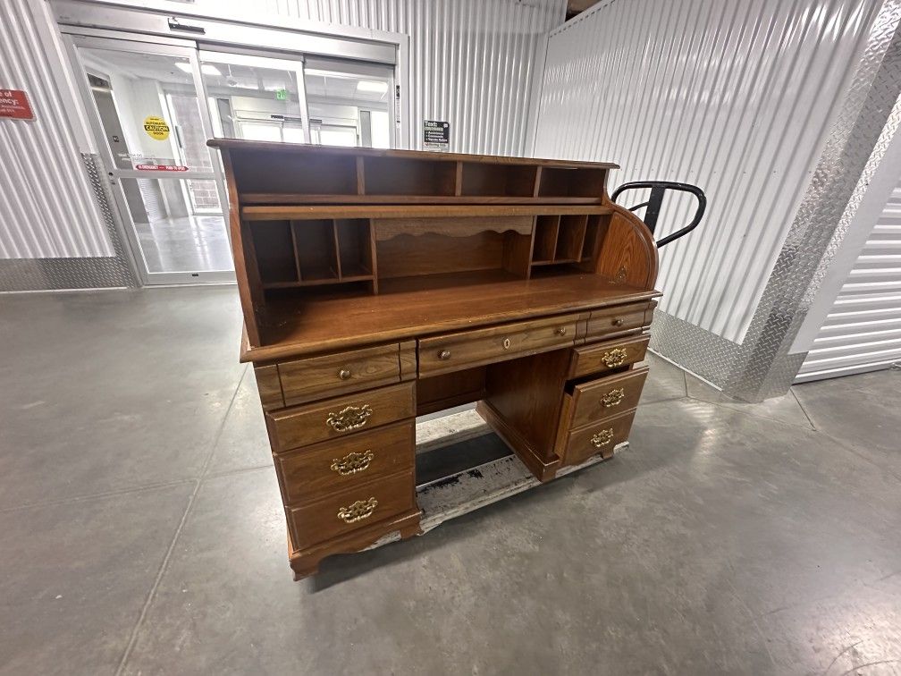Rolltop Desk 